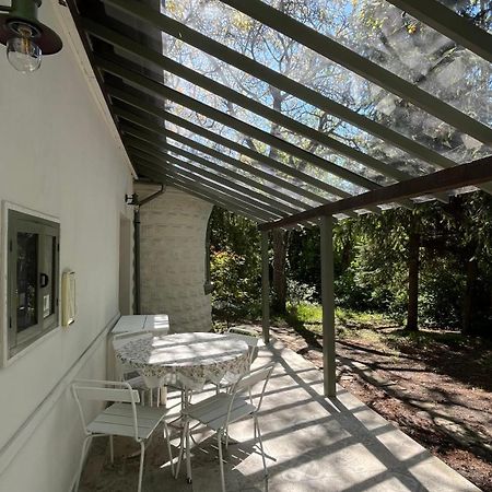 100 Eves Haz Villa Balatonakarattya Exteriör bild
