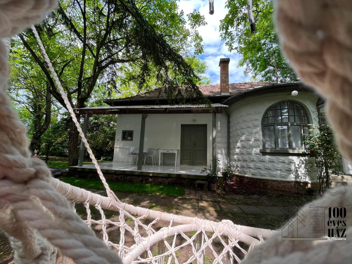 100 Eves Haz Villa Balatonakarattya Exteriör bild
