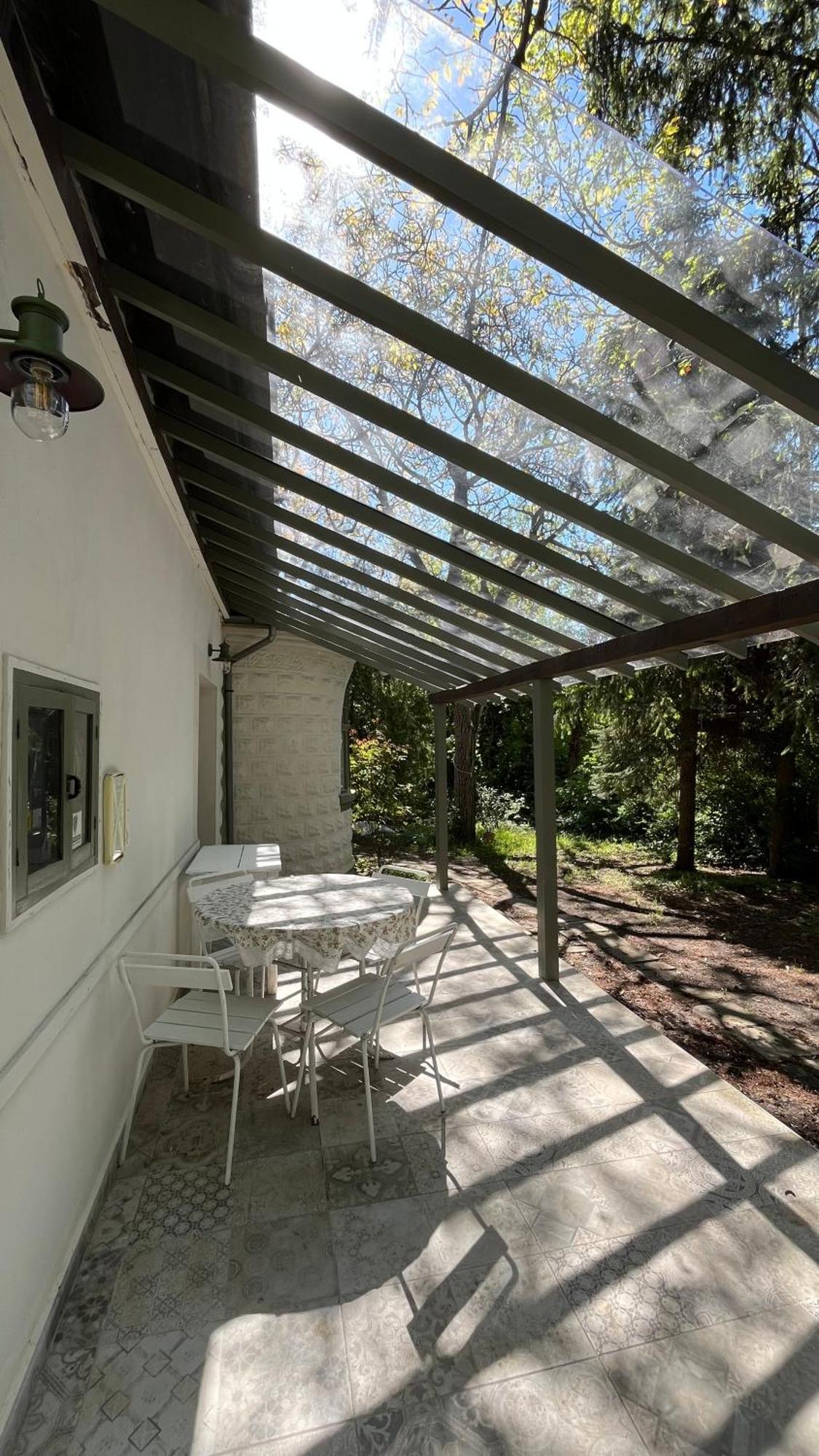 100 Eves Haz Villa Balatonakarattya Exteriör bild